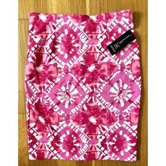 INC International Concepts Printed Stretch Pull On Skirt Pink NWT Petite S - Picture 1 of 4
